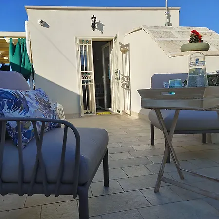 Rossini Guest House-2