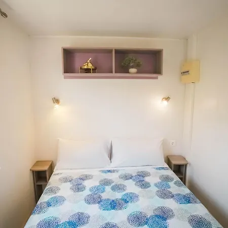 Happy Camp mobile homes in Camping Village La Masseria-2