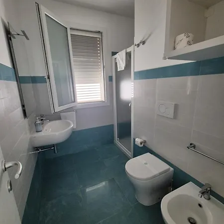 Pali'S Rooms & Lodges-2