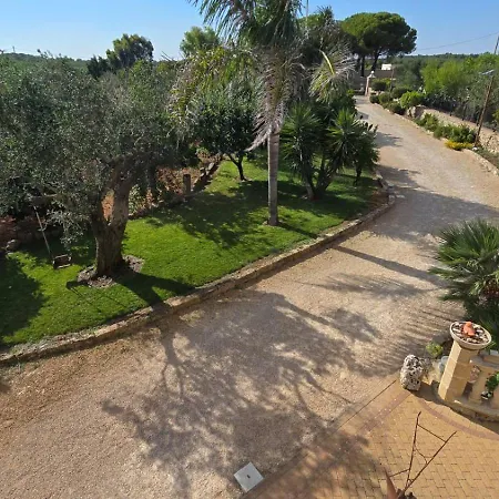 Villa Anna Salento - due camere con piscina, cucina e BBQ a pochi minuti dal mare-2
