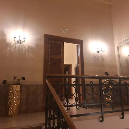 Dimora Charleston Lecce Parcheggio Privato In Loco Gratis-3