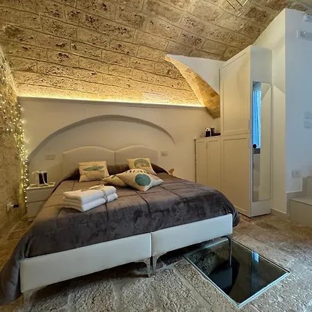 La Neviera Apulia Rooms-3