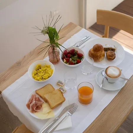 B&B Il Palazzotto Di Luca Luxury Suites-3