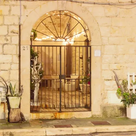 Rubini'S House-2