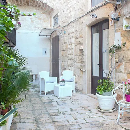 Rubini'S House-3