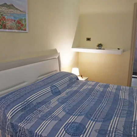 Toto Residence-3