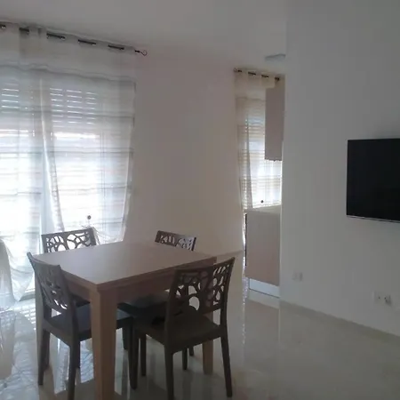 Torres Suite-3