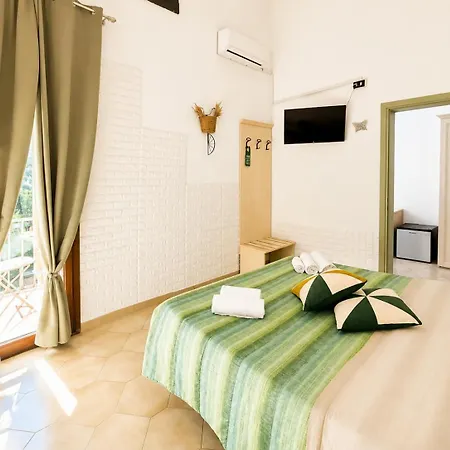Bed And Breakfast Station-3