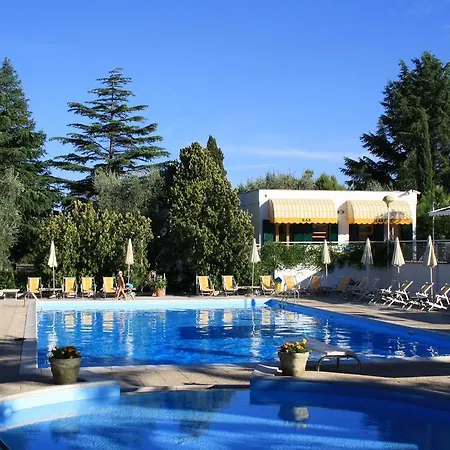 Villaggio Turistico Residence Delfino-3