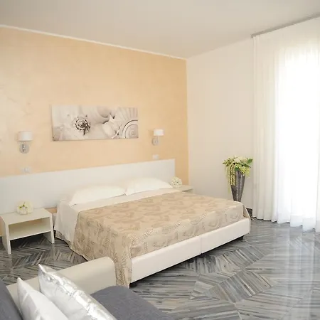 Casa Alfieri"Rooms And Apartments"-2