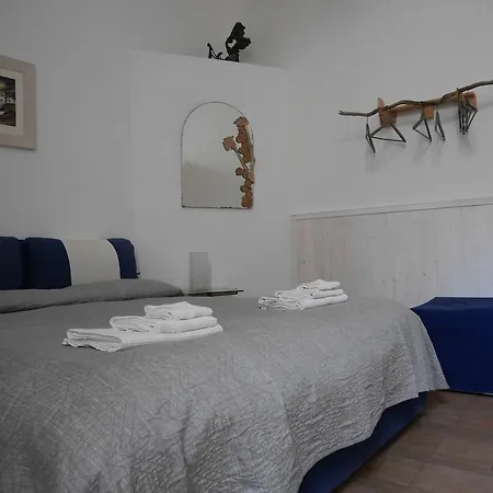 4 Camere A Trani-3