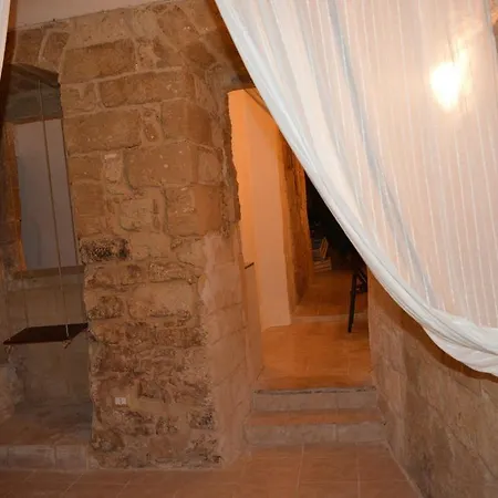 Palazzo Di Citta Flat-3