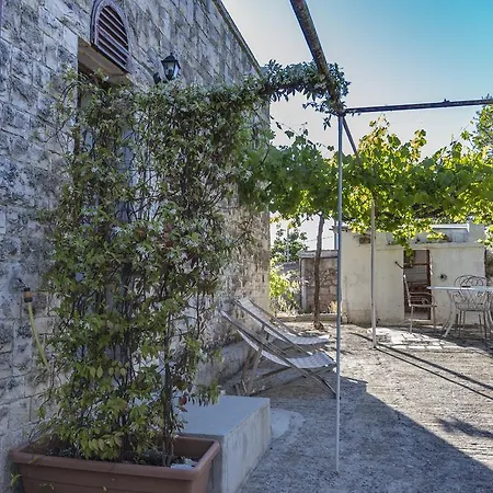 B&B In Fondo Alla Strada-3