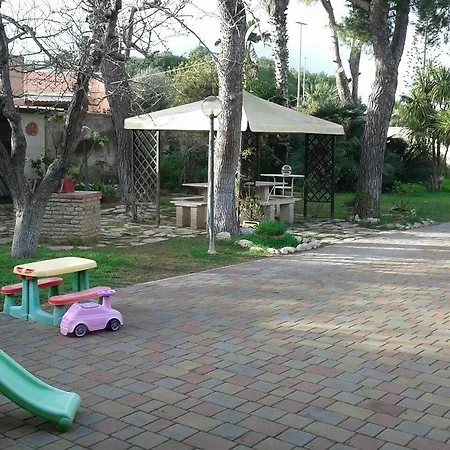 Casina Delle Arti-3