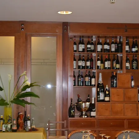 La Villa dei Gourmets - Struttura Sanificata-3