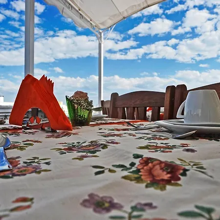 B&B Contemoro-2