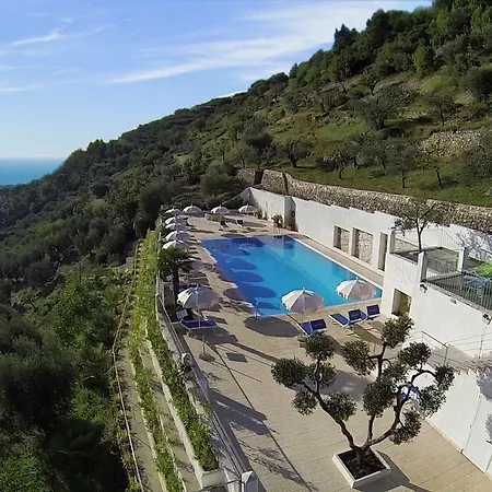 Residence Montelci-2
