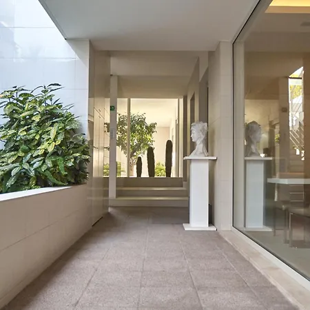 Soglow Business Class Hotel-3