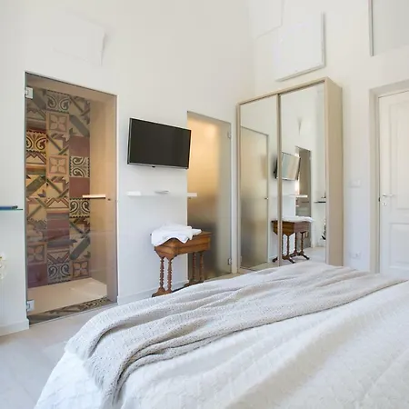 La Finestra Sul Convitto B&B-2