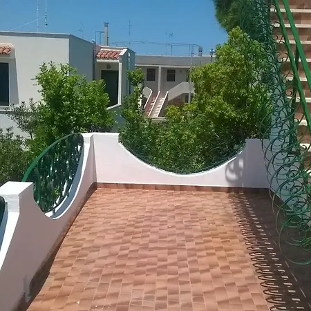 B&B Il Villino Torre Dell'Orso-3
