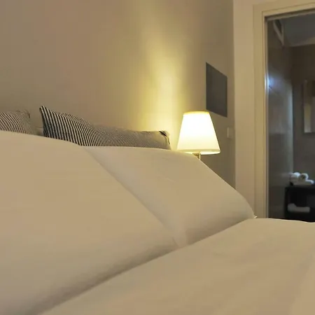 Bacco B&B-2