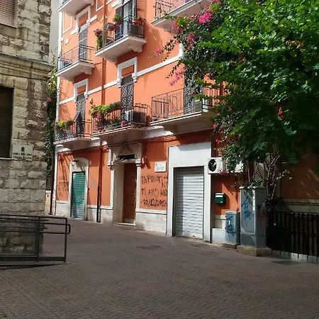 Alla Corte Della Suocera Mono-3