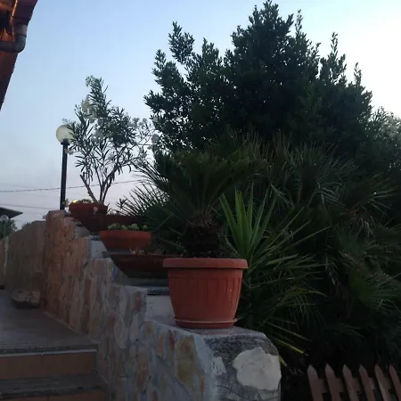 Appartamenti Posta Del Sole-2