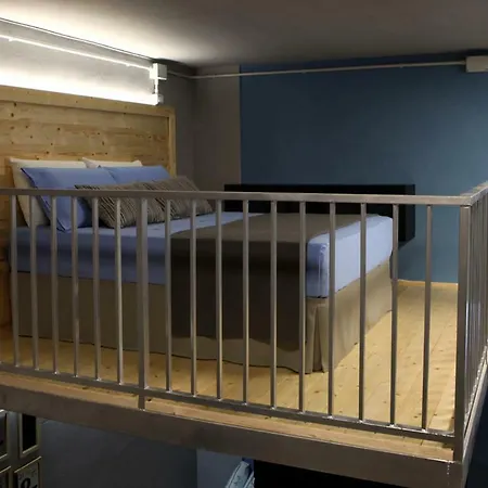Loft 72-2