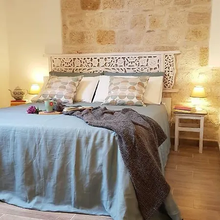 Enjoy Bari Apartments - Palazzo Del Lauro-2