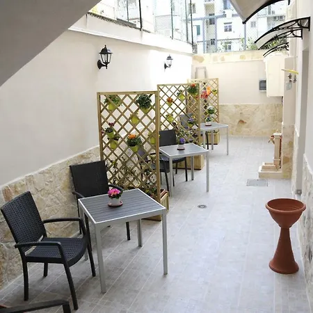Sole Mio Rooms & Breakfast-2