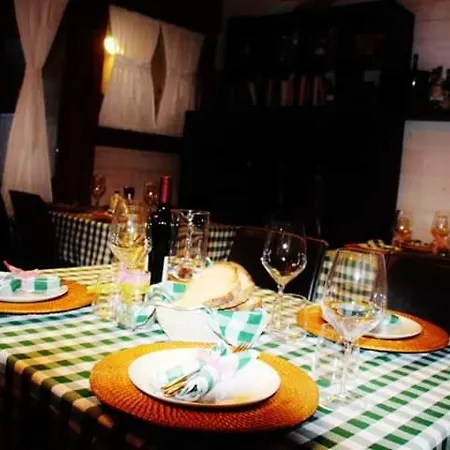 The Holiday House-3