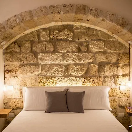 Suite Cavour B&B-3