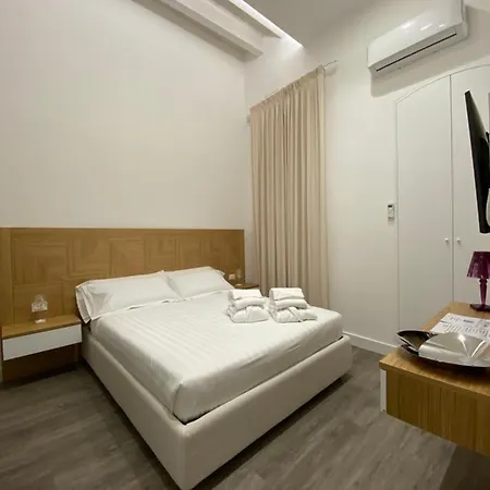 Star Suite-2