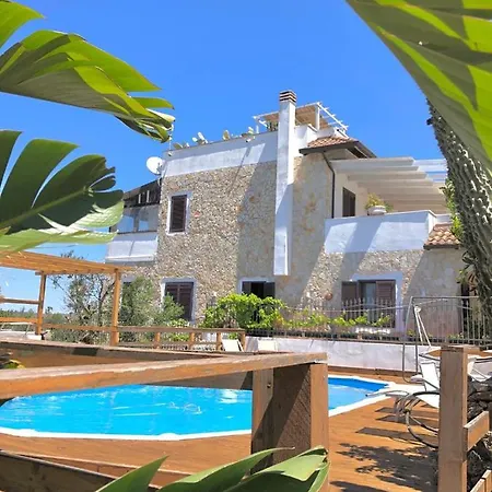 Villa Casa Vacanze Fiore-3