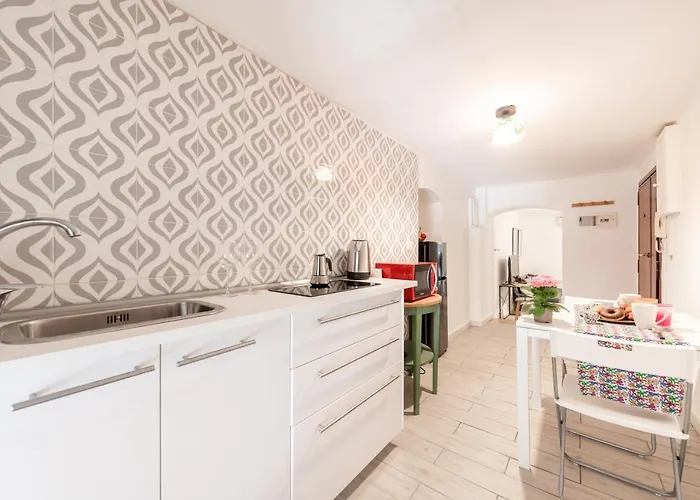 Functional & Central Flat With Netflix Bari acceptant les animaux