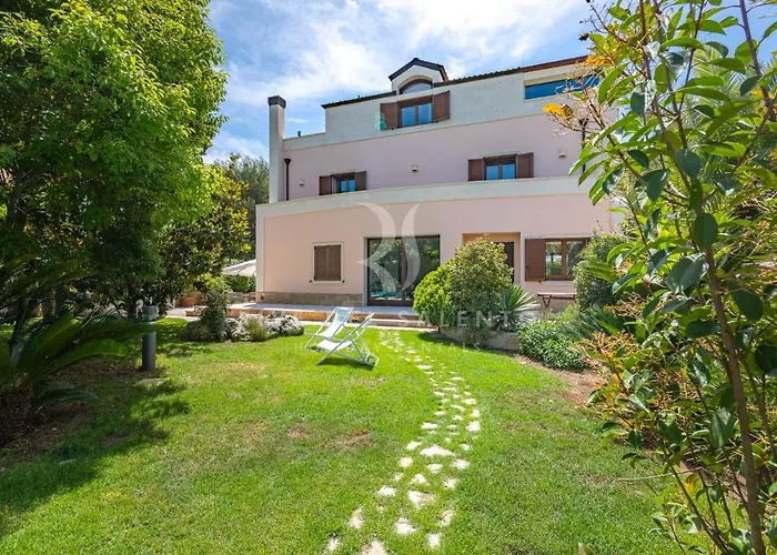 Villa Rapolla - Rive Del Salento Lecce