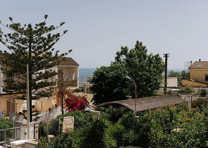 Apulia Blue Apartements & B&B Bari