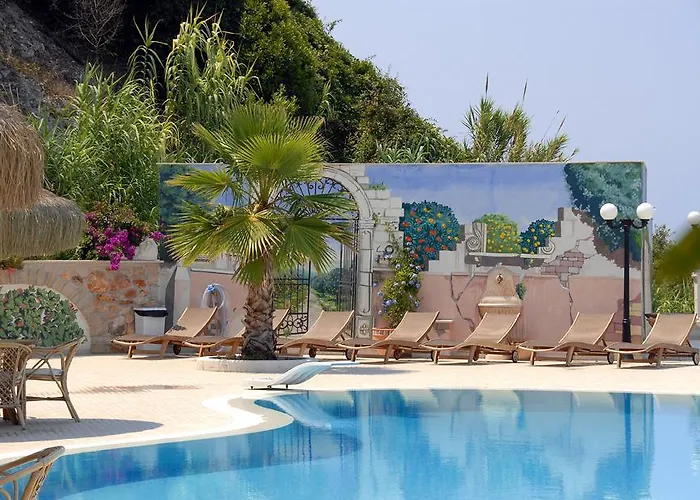 Hotel vicino a Marina di Rodi Garganico