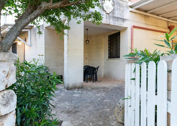 Villa Casal Del Borgo à Ostuni avec Piscine