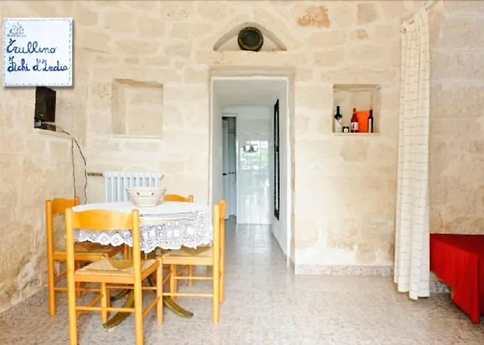 Maison d'hôtes Agritrulli à Ostuni avec Piscine