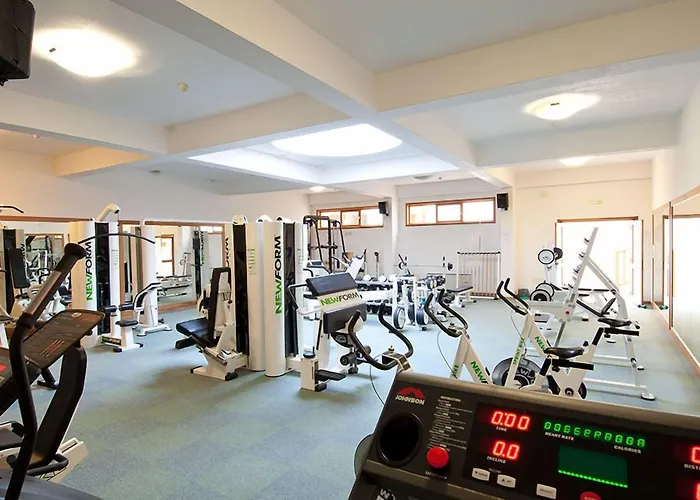 Hotel Le Ginestre Family&Wellness Vieste Mit Golfplatz