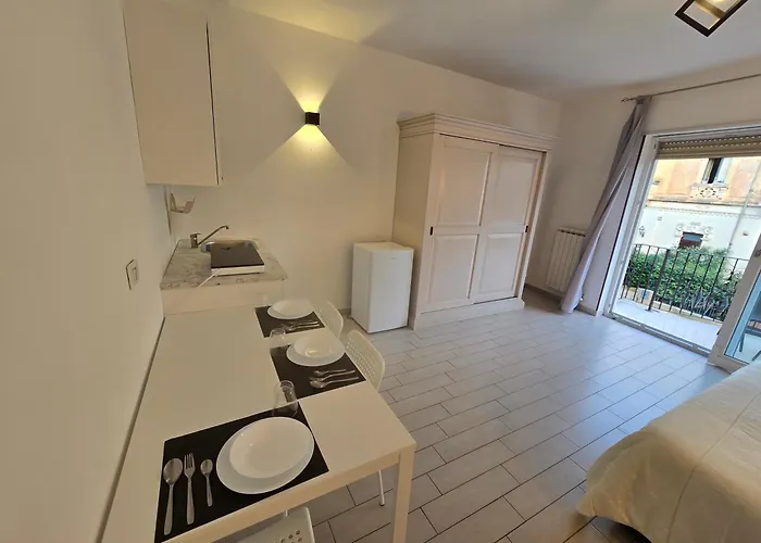 Dimore Centro Lecce Affittacamere B&B
