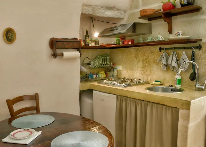 Boutique White Stone Flats & Studios Ostuni