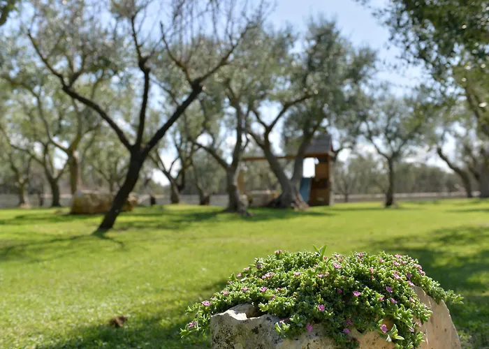 I Trulli Del Nonno Michele Guest House Alberobello with Pool
