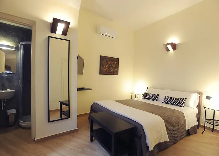 Lecce hotels near Piazza Sant'Oronzo