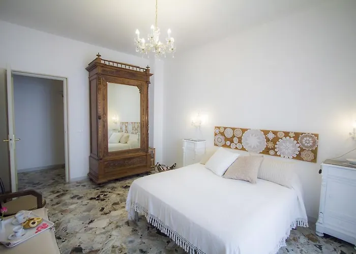 Bari Grand Central Apartment