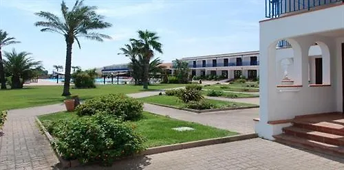 Hotels in Torre Santa Sabina