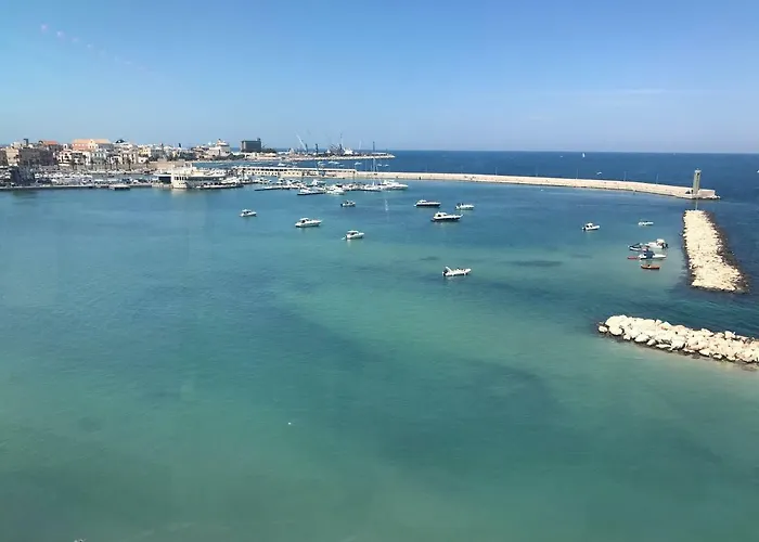 Magda House & Parking Apartment Bari